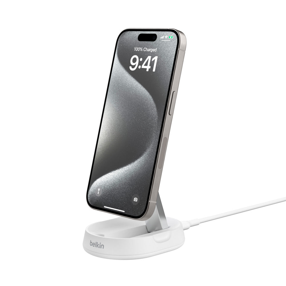 Base de carga 2 en 1 inalámbrica plegable Qi2 15 W Belkin blanca